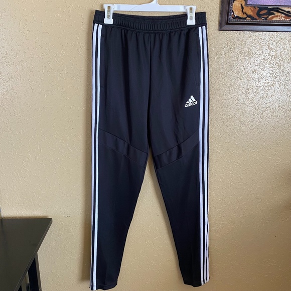 Adidas women's skinny sweats - Picture 1 of 5